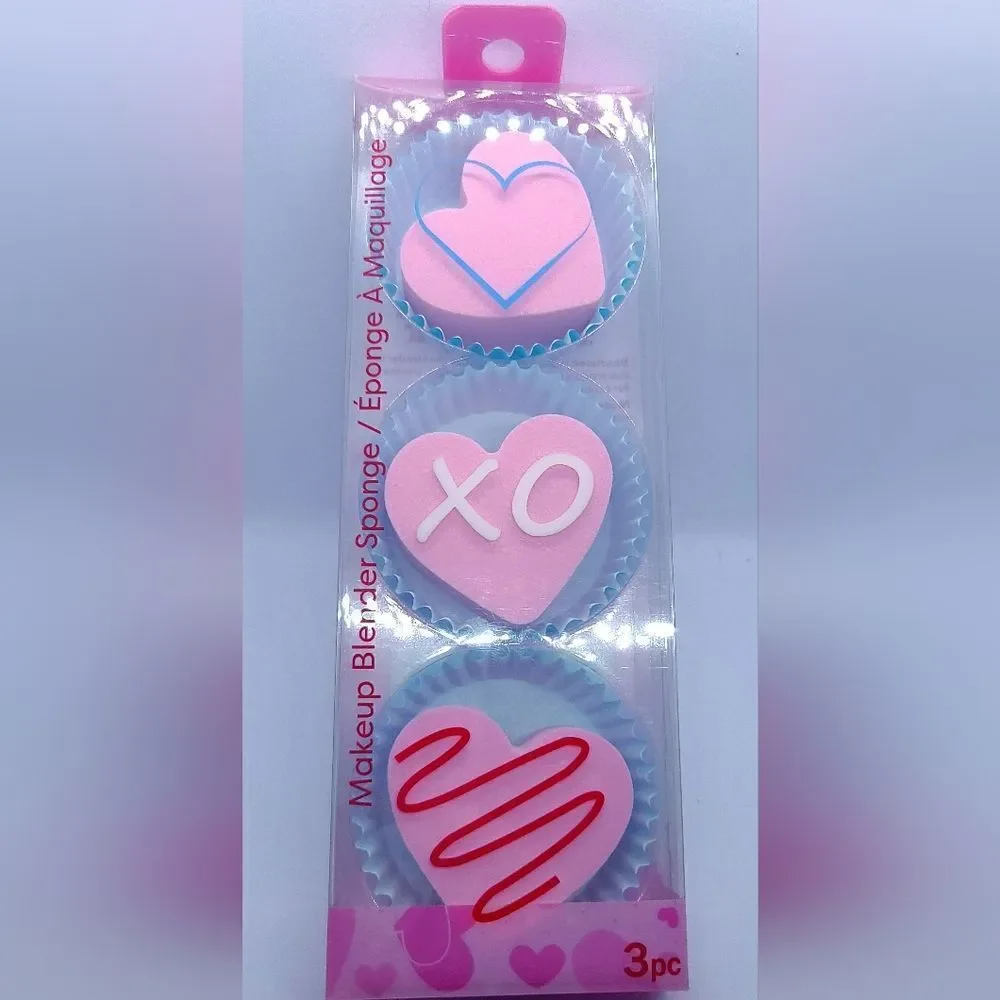 Makeup Blender Sponge 3pcs ❤️ PINK Heart Shaped Cupcake Sweet Valentine's Gift